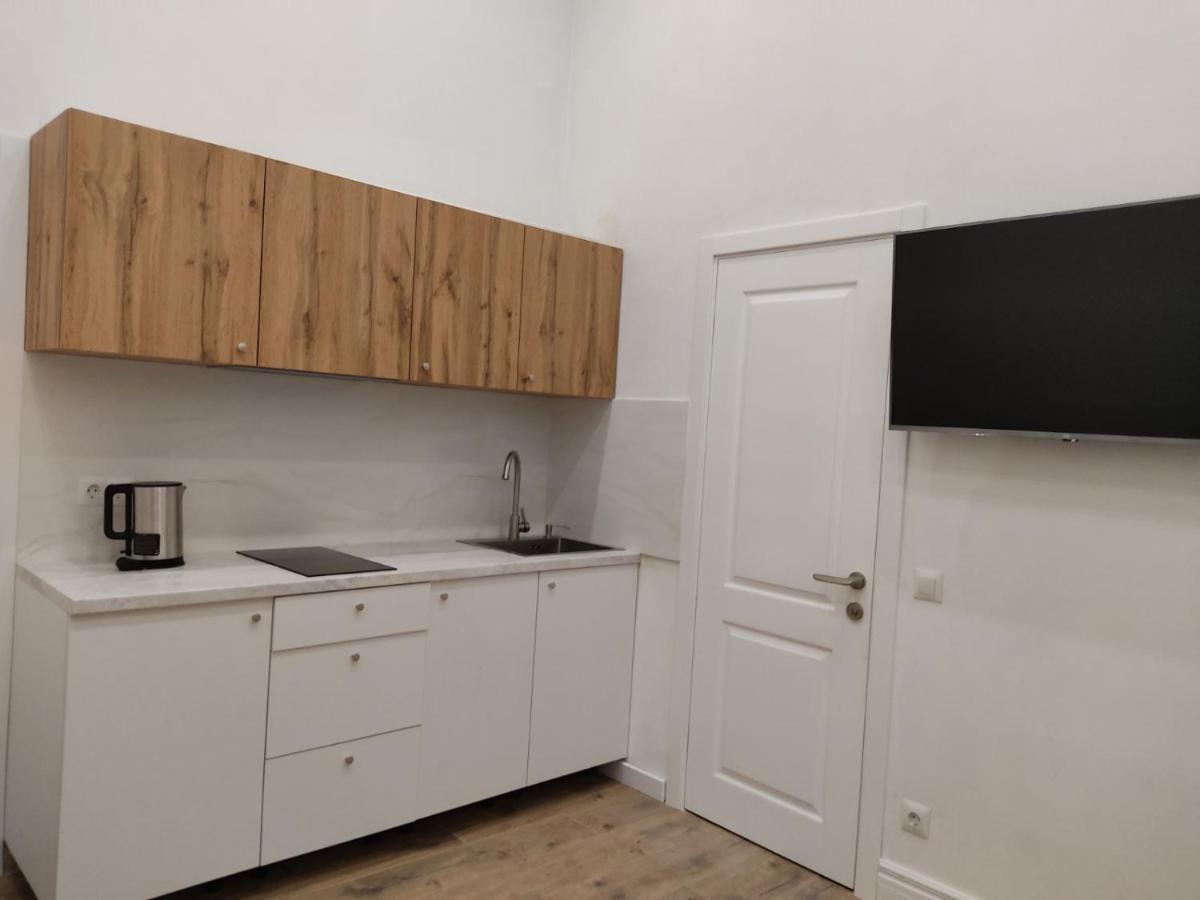 N.A.N. Apartments City Centre เคียฟ ภายนอก รูปภาพ